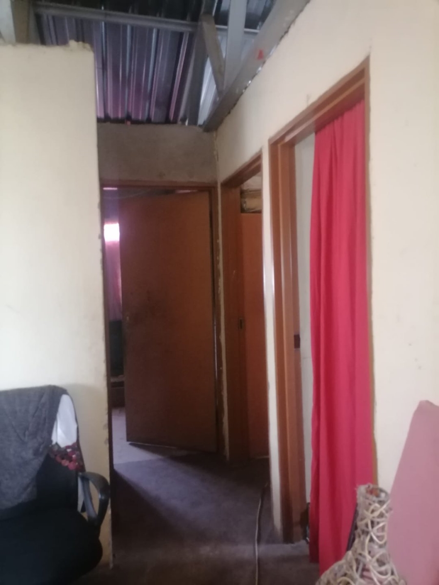 2 Bedroom Property for Sale in Bloemside 4 Free State